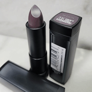 Maybelline Color Sensational Powder Matte lipstick