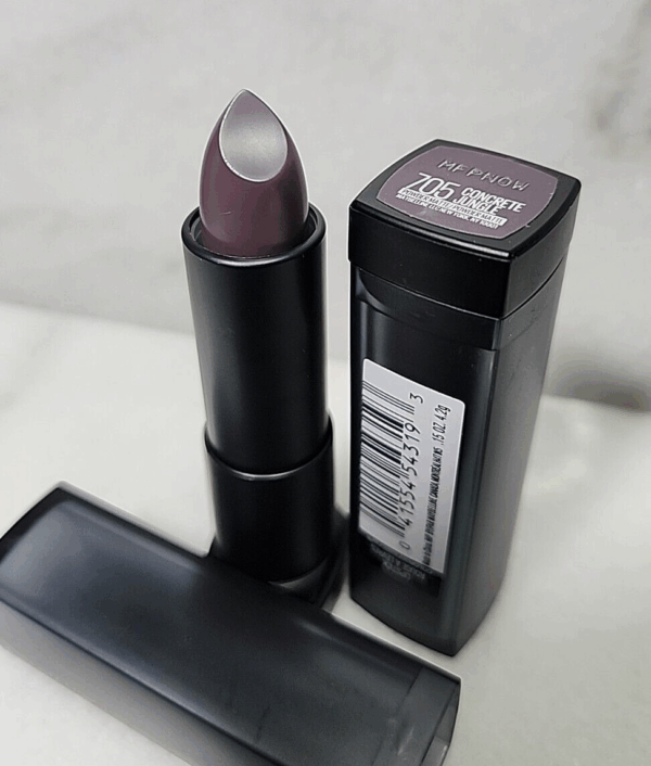 Maybelline Color Sensational Powder Matte lipstick